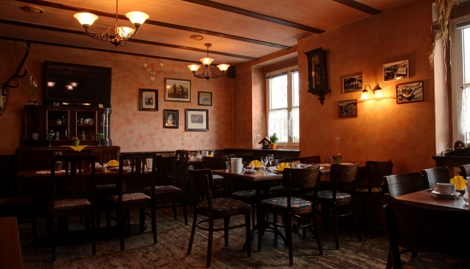 Sala de desayunos - City-Hotel Plauen