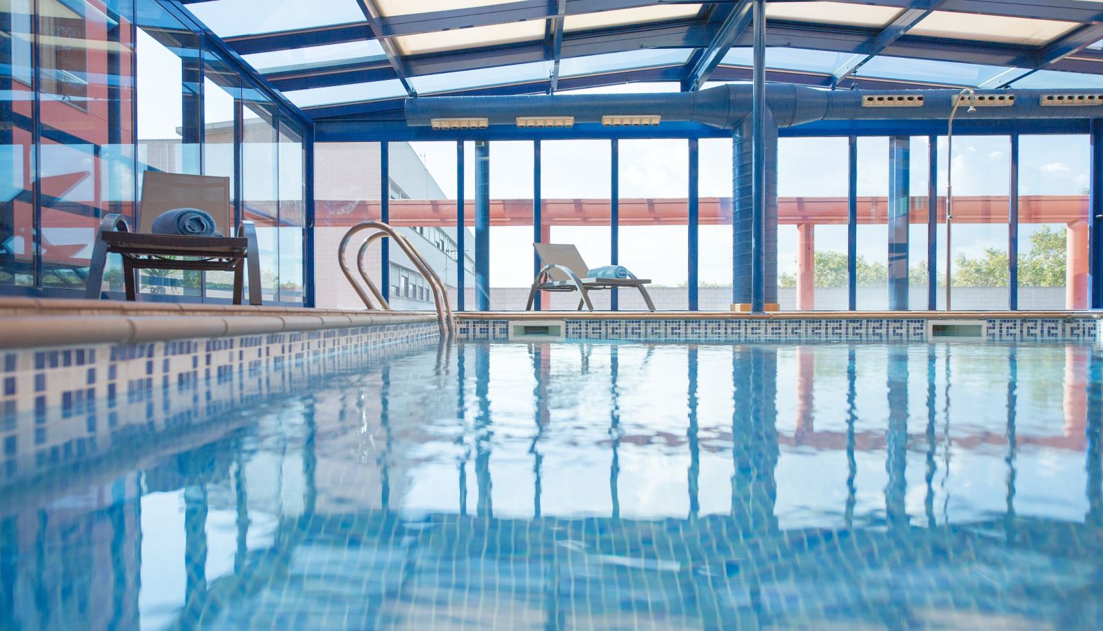 Pool - Sallés Ciutat del Prat
