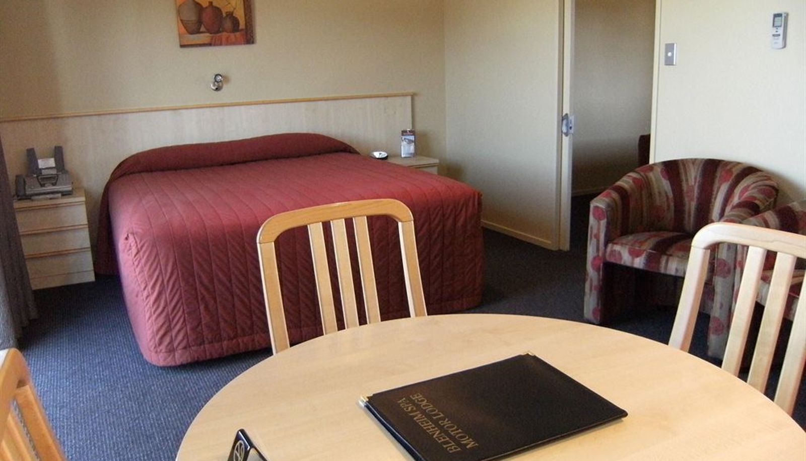 Info - Blenheim Spa Motor Lodge