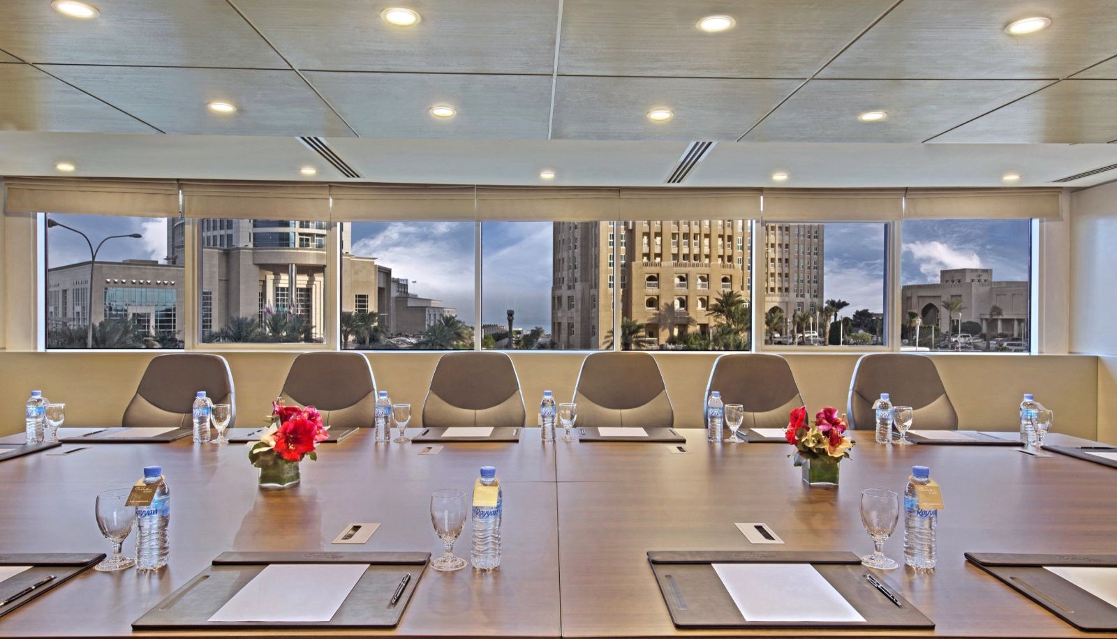 Meetingzimmer - Curve Hotel