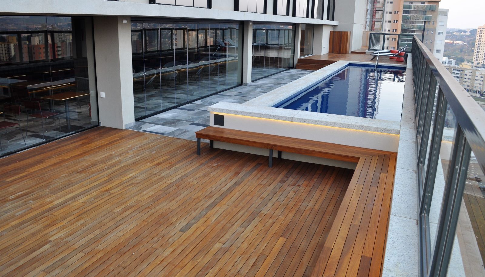 Pool - Wyndham Garden Ribeirão Preto Convention