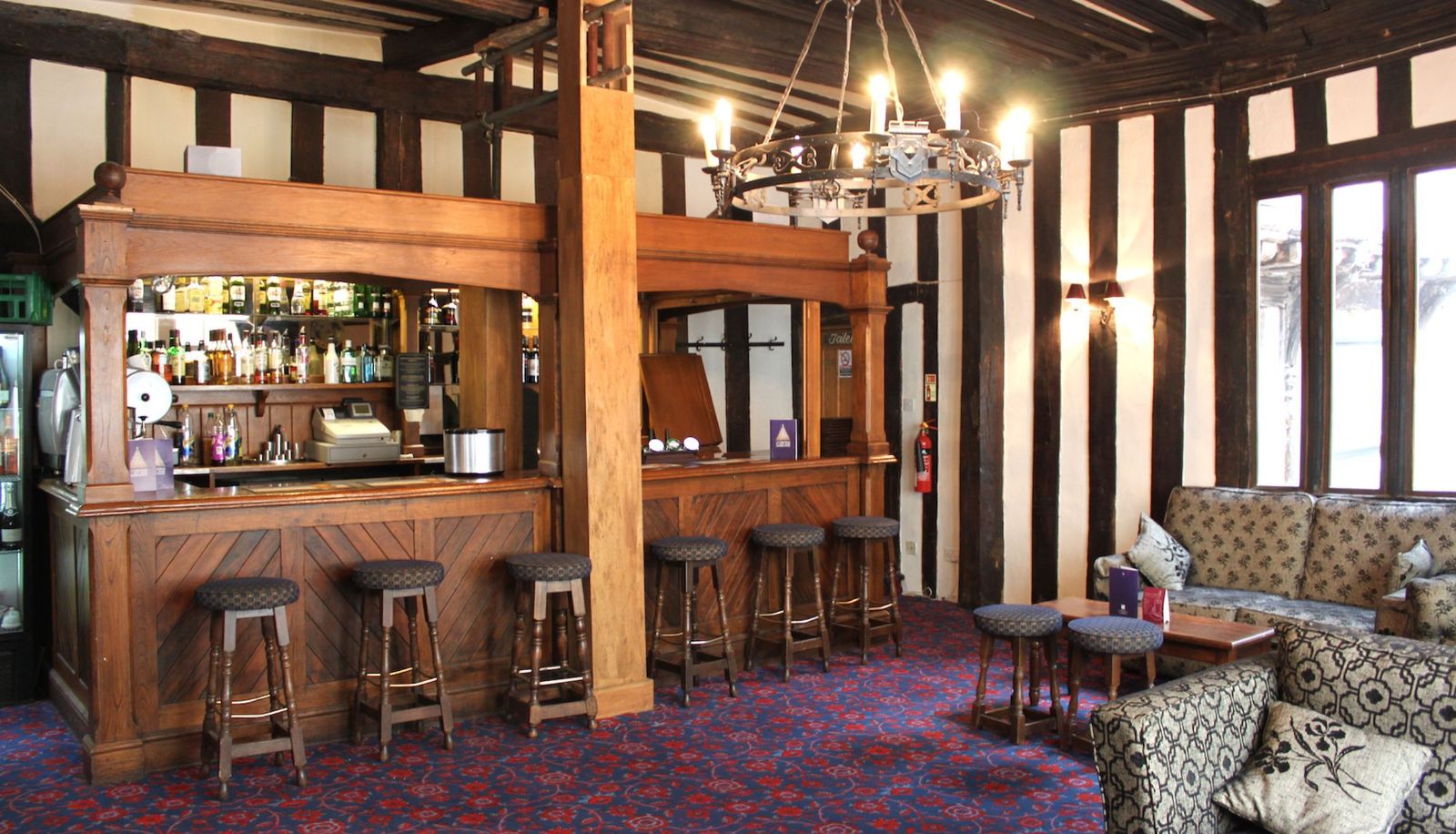 Bar - Brook Red Lion Hotel