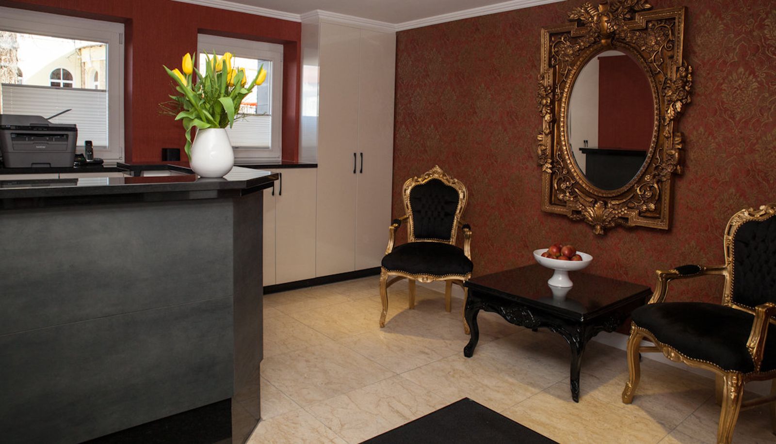 Reception - Hotel &  Pension Villa Laluna