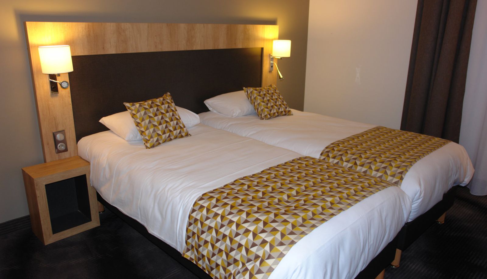 Habitación estándar (doble) - Brit Hotel Confort Loches