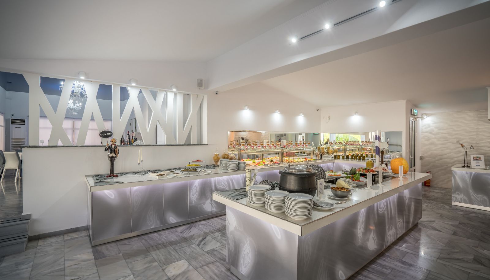 Restaurant - Diana Palace