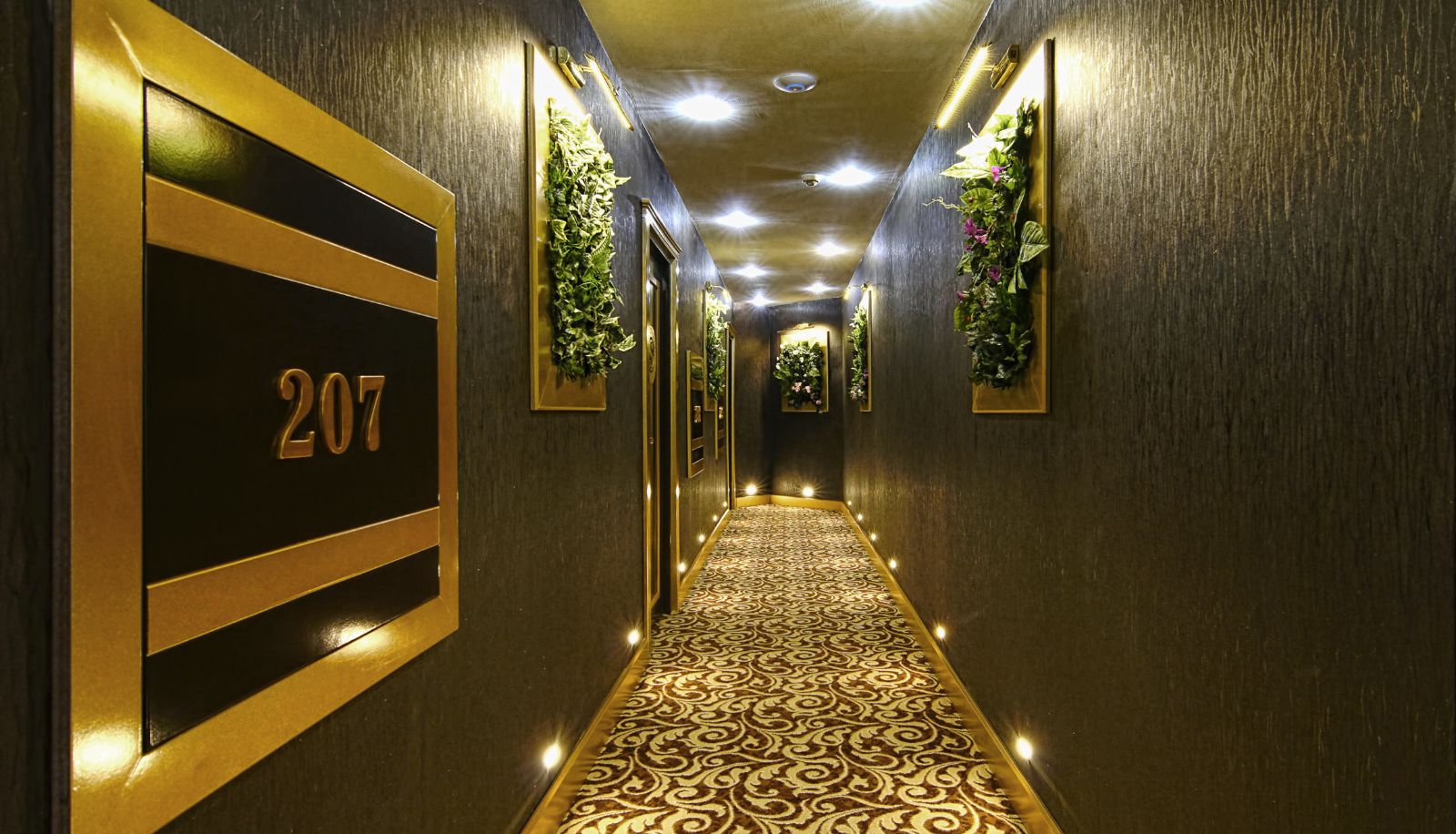 Innenbreich - S WHITE HOTEL