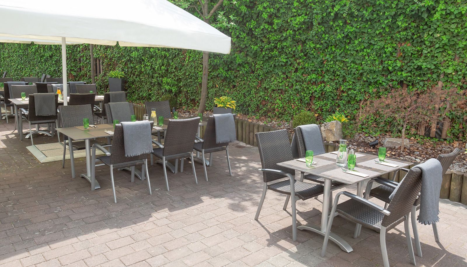 Terrasse - Dorint Hotel Würzburg