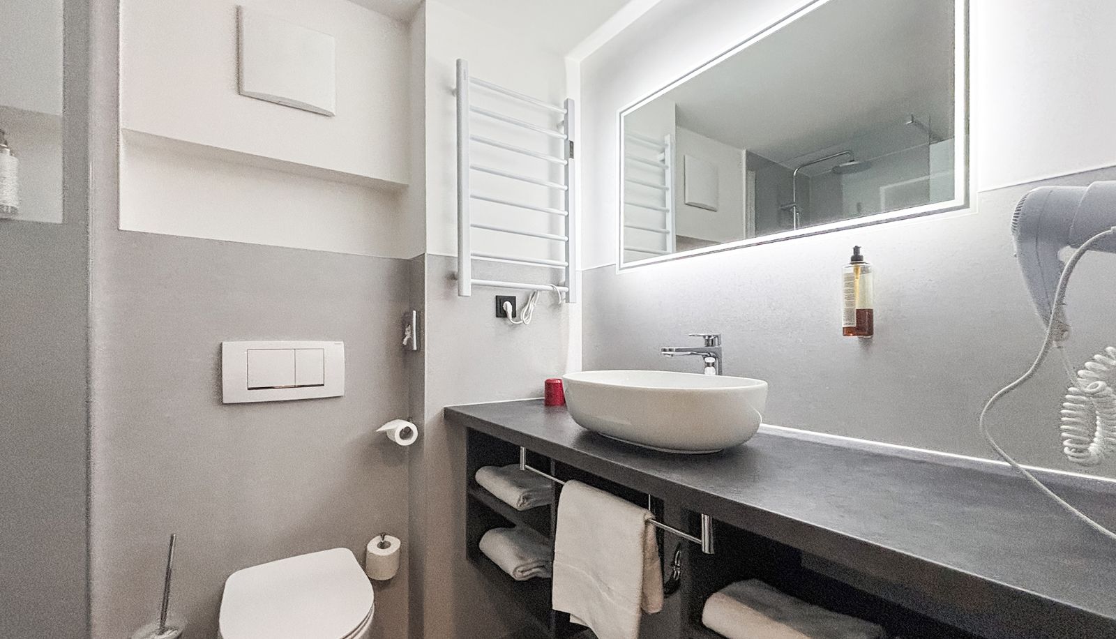 Łazienka - DORMERO Hotel Weingarten