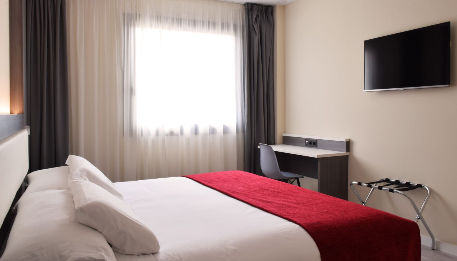 Superior room (double) - New Bilbao Airport