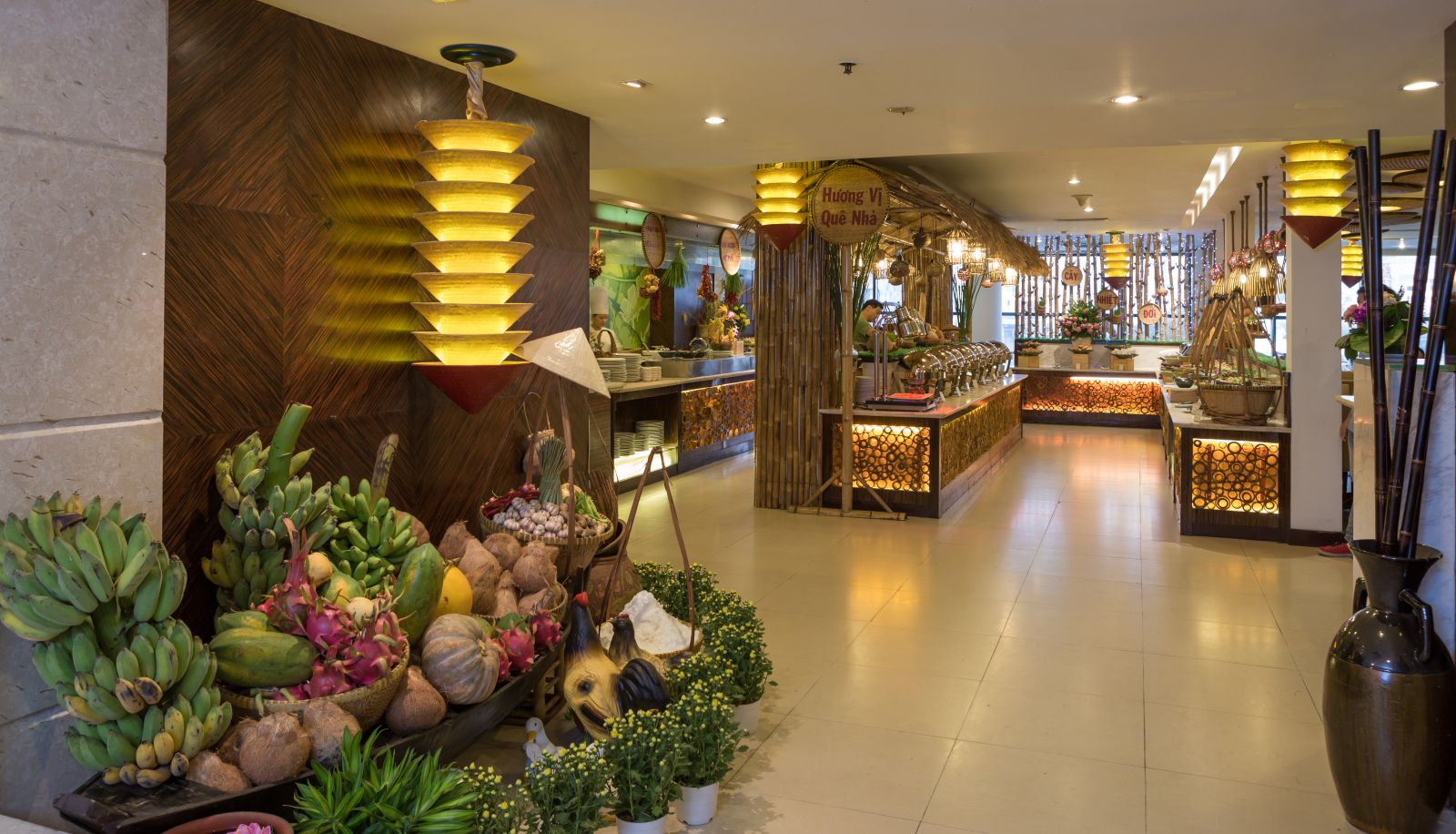 Frühstücksraum innerhalb des Restaurants - Palace Hotel Saigon