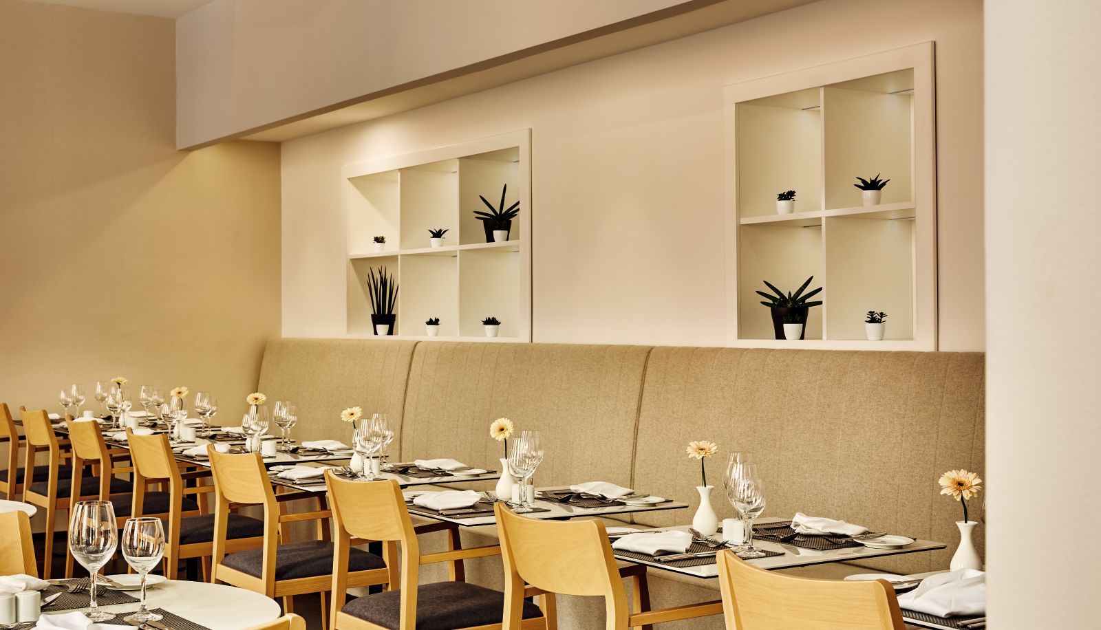 Restaurant - H+ Hotel Wien