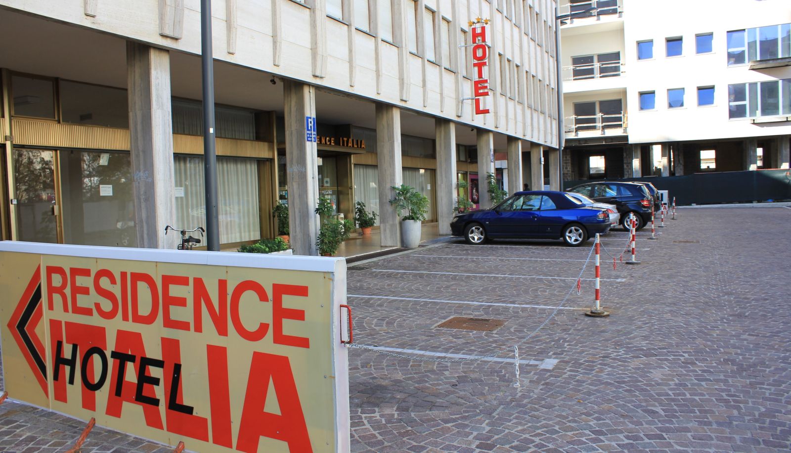 Zona exterior del hotel - Residence Italia