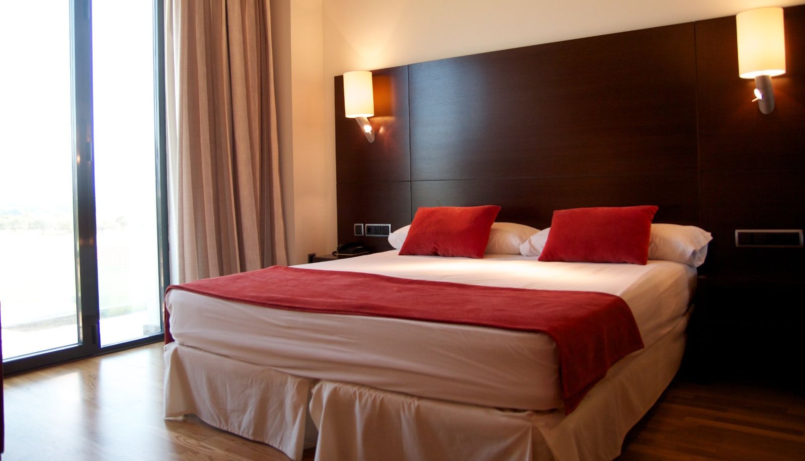 Standard room (double) - Hotel Valles de Gredos