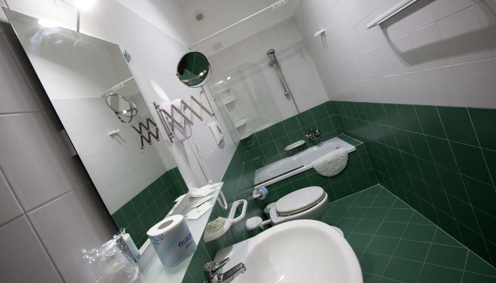 Pokój trzyosobowy - Hotel Achibea Hotel Achibea