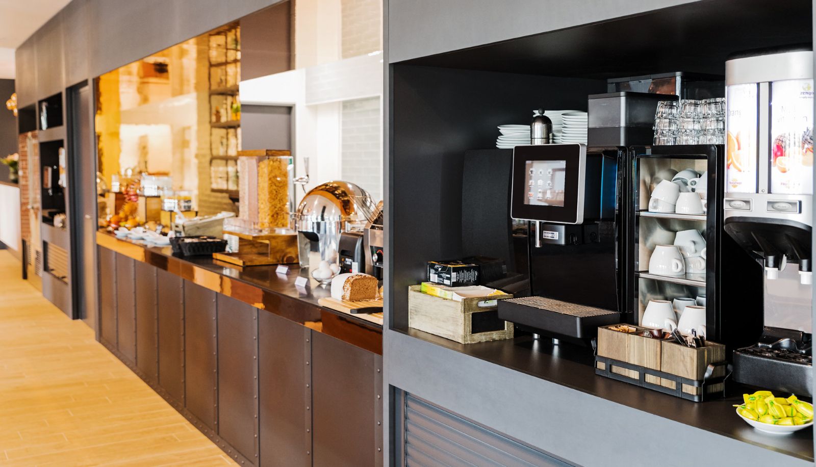 Bar/Bistrò - B&B Hotel Zürich Airport Rümlang