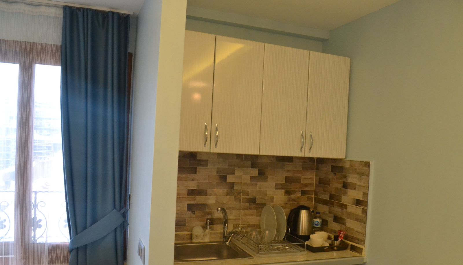 Keuken in de kamer - Marvel Suites