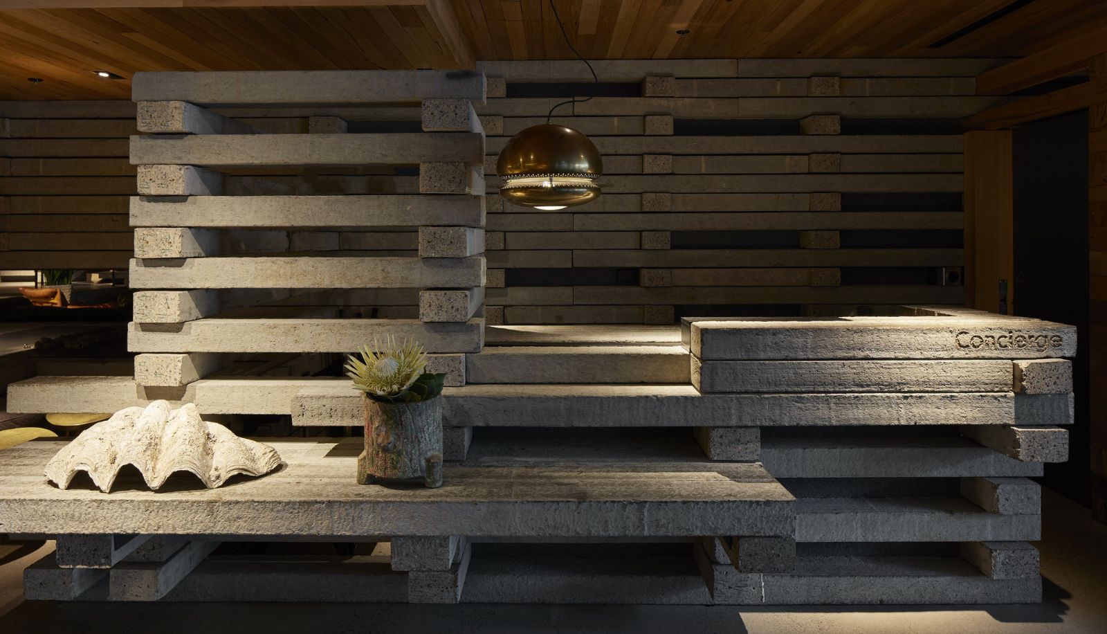 Hall - Ovolo Nishi