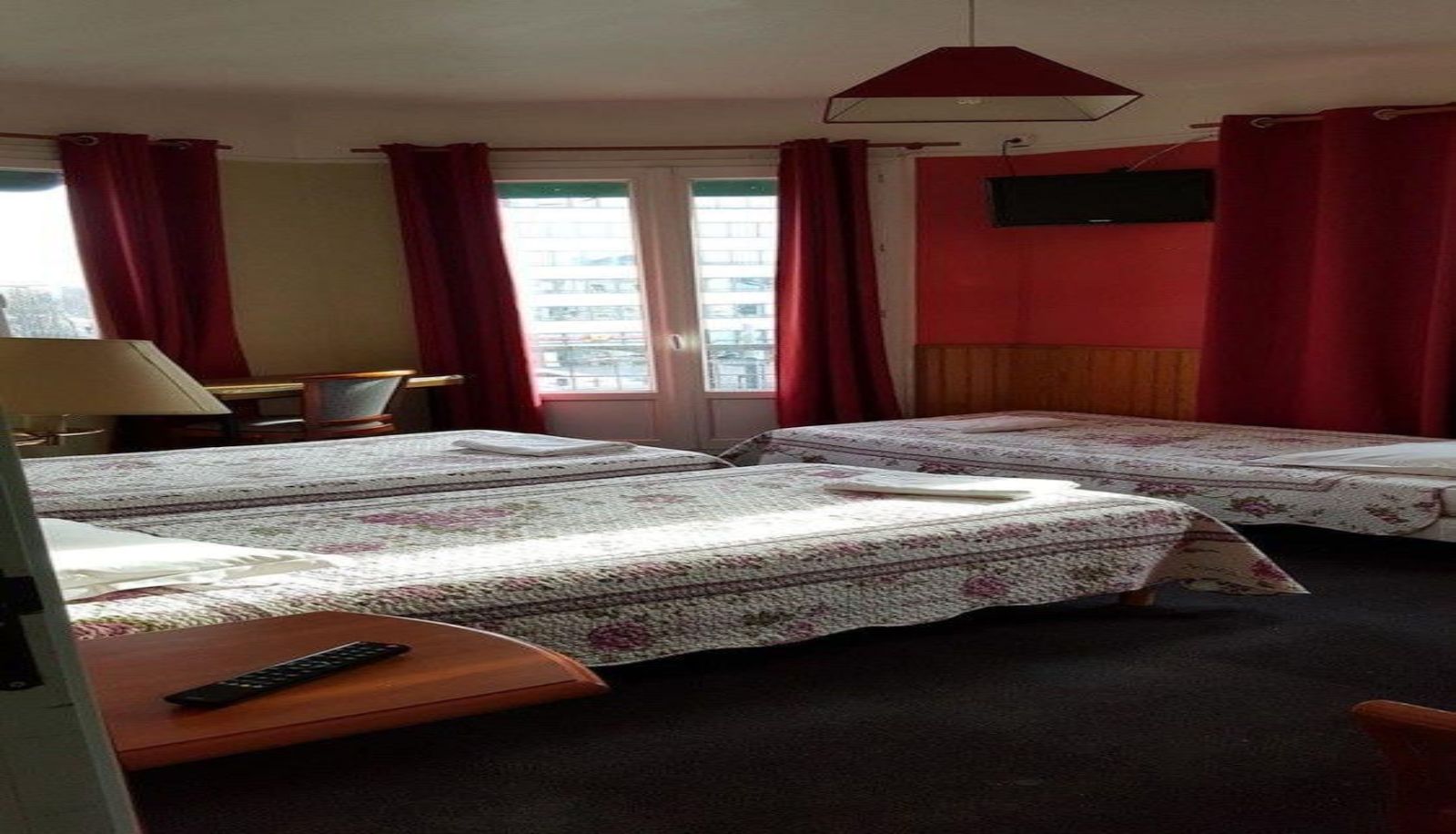 Standaardkamer - Le Havre Centre Gare  Hôtel Le Marignan The Originals Boutique