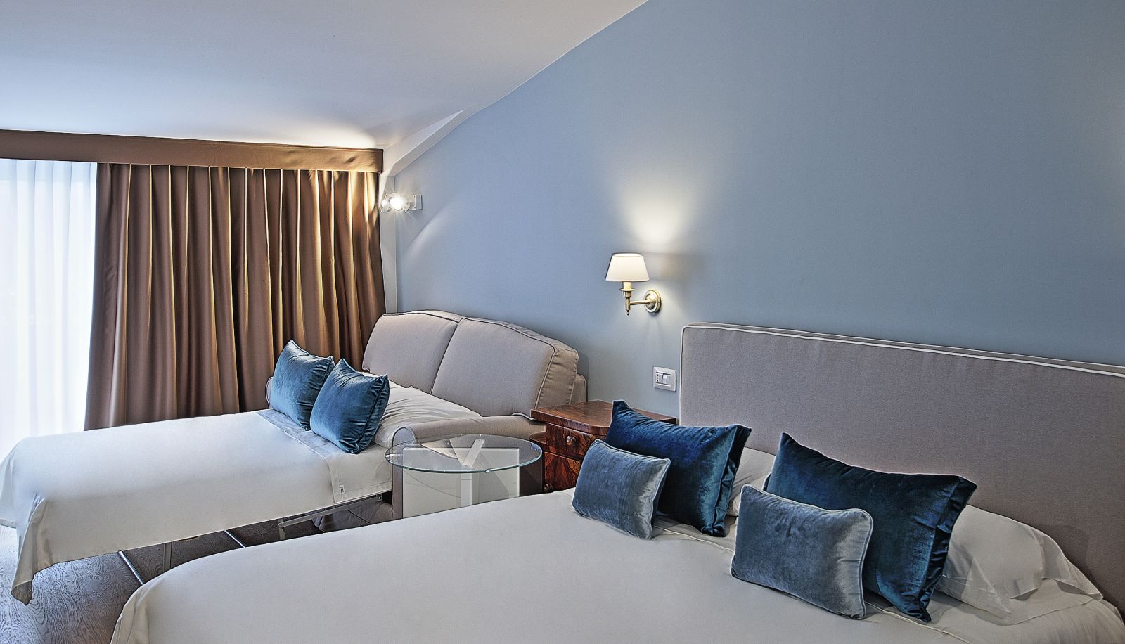 Habitación superior (doble) - Bergamo Inn
