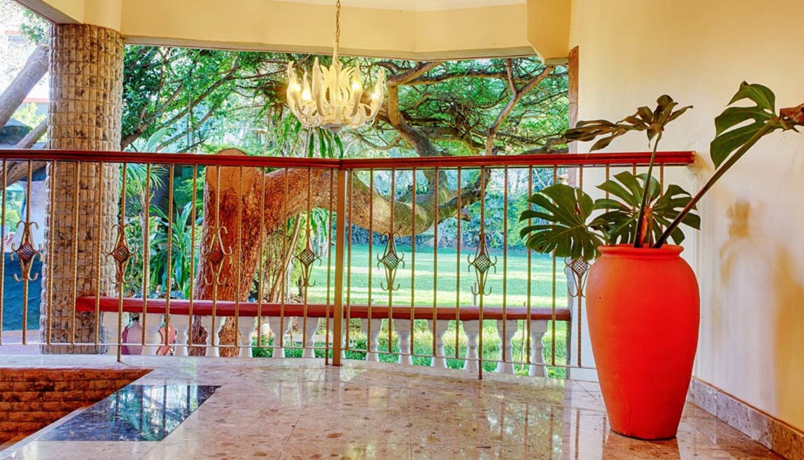 Hotel interior - Comfort Gardens