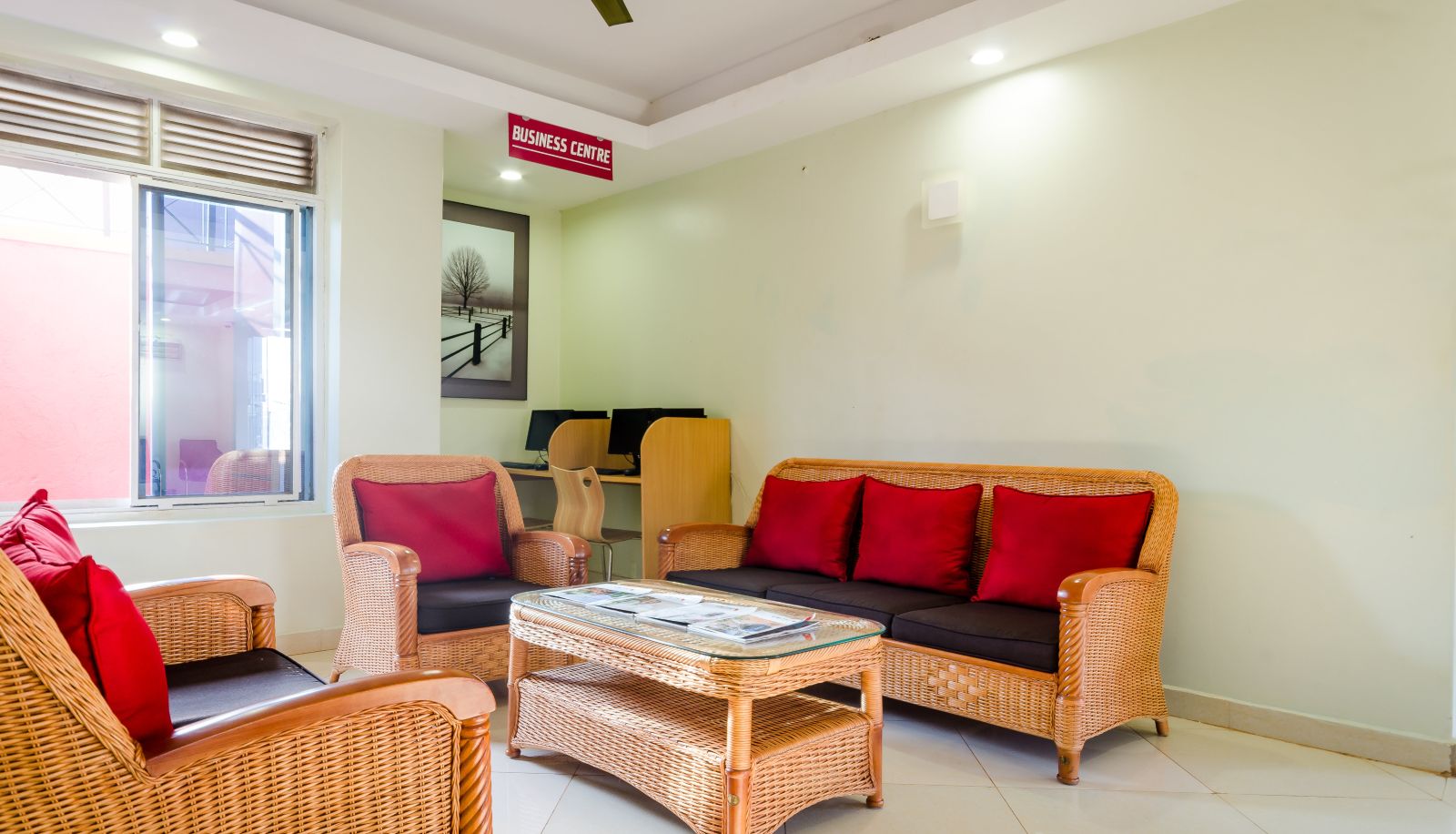Lobby - Nyumbani Hotel