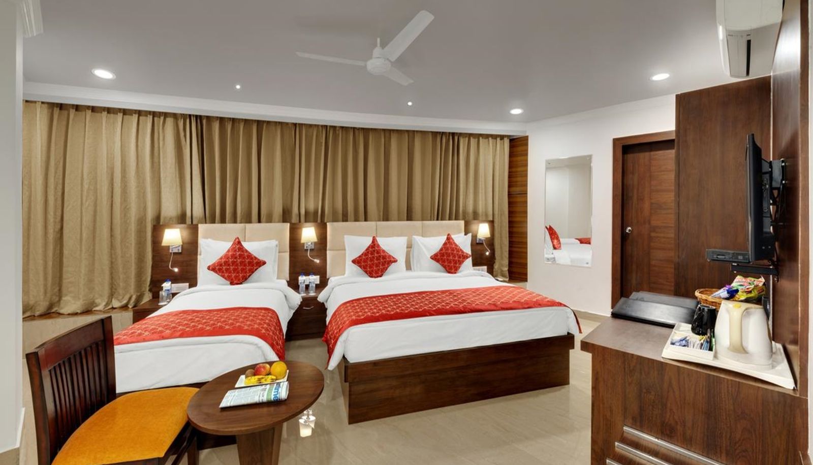 Standard room (double) - AVINS BEACON HOTEL UDAIPUR