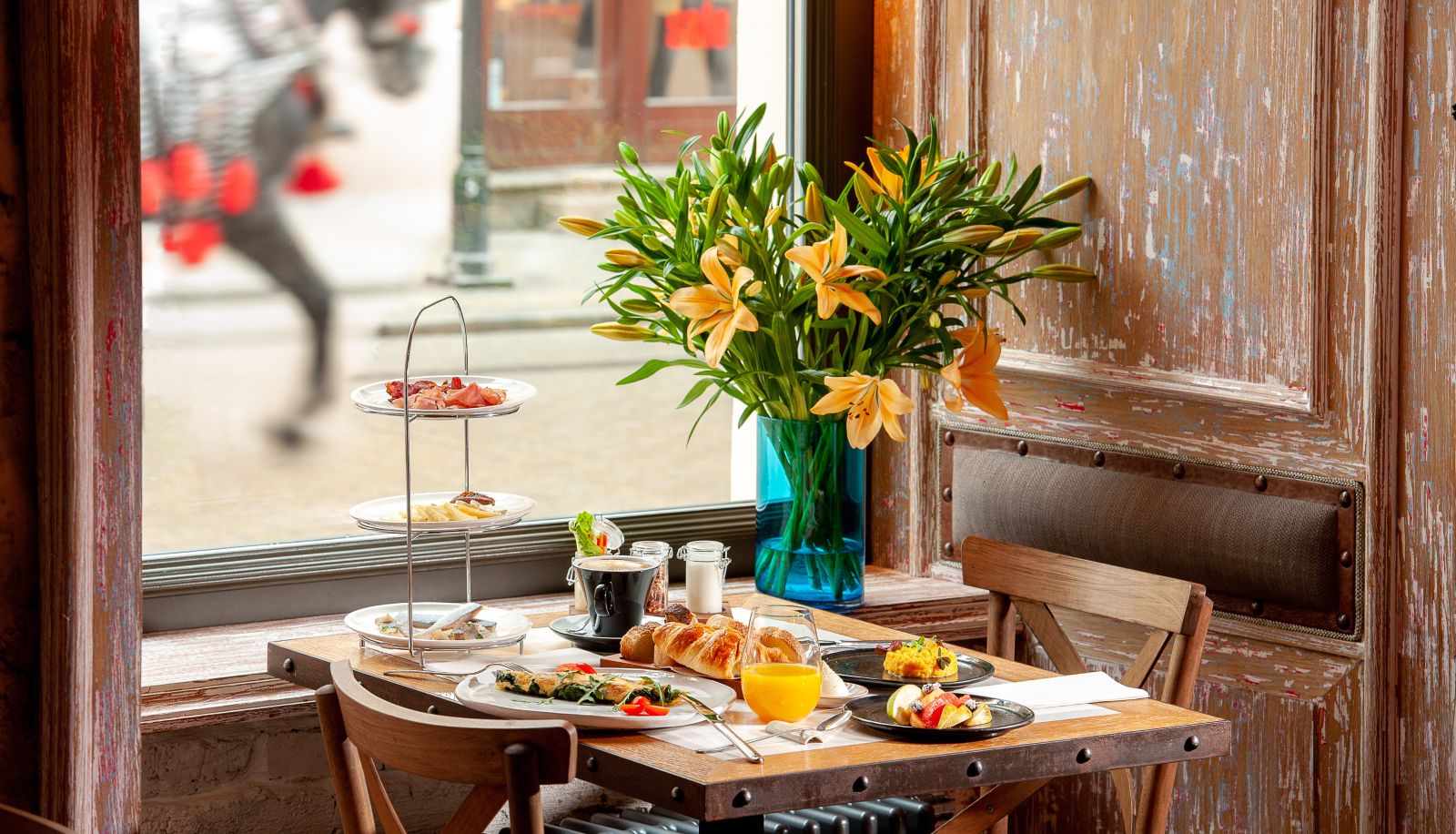 Sala de desayunos dentro del restaurante - Balthazar Design