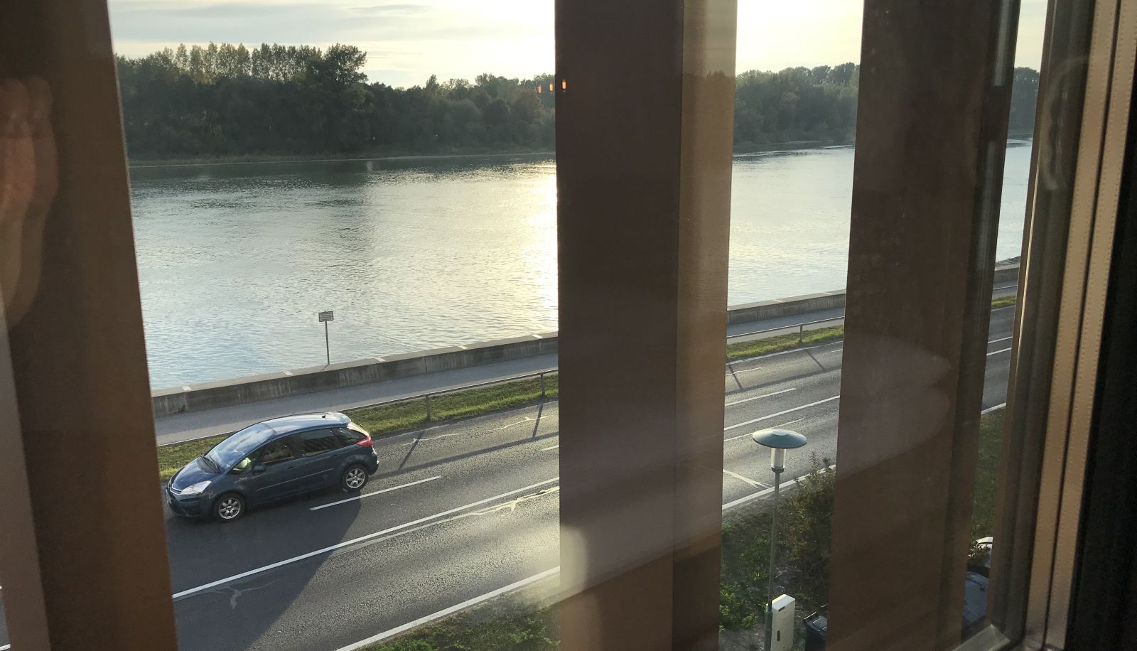 Vue - DONAUHOF essen.trinken.schlafen.