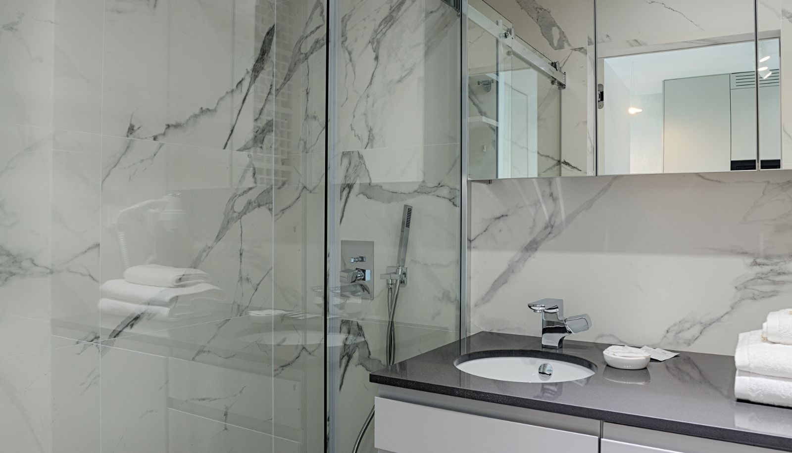 Quadruple room - Mennica Residence Central Apartments