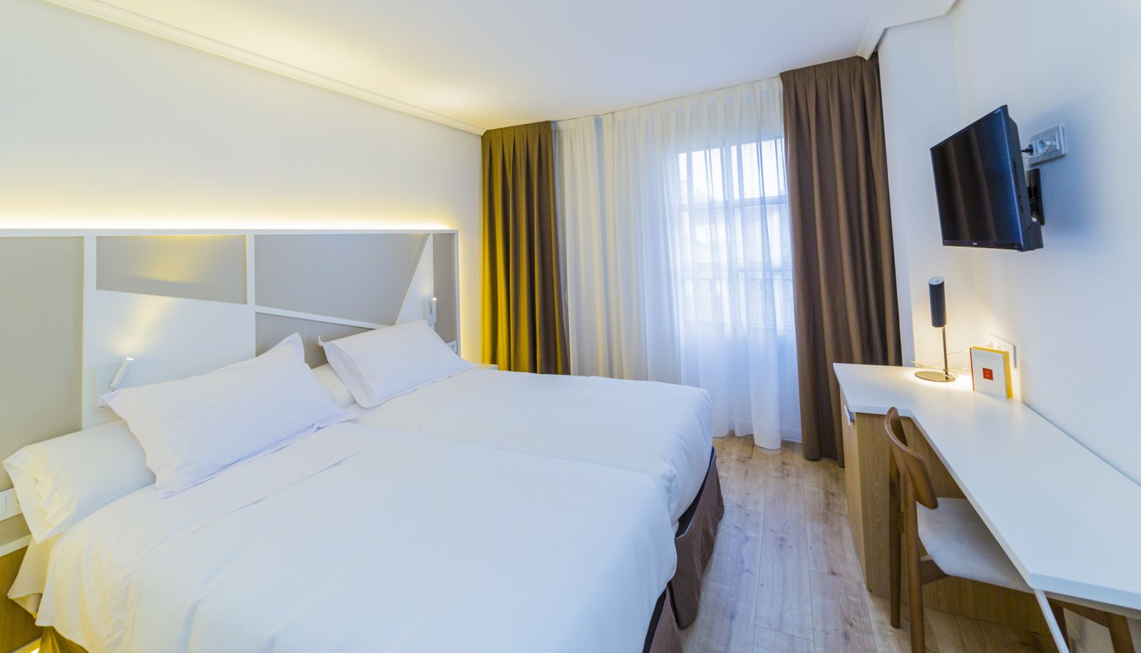 Standard room (double) - Hotel Cañitas Maite