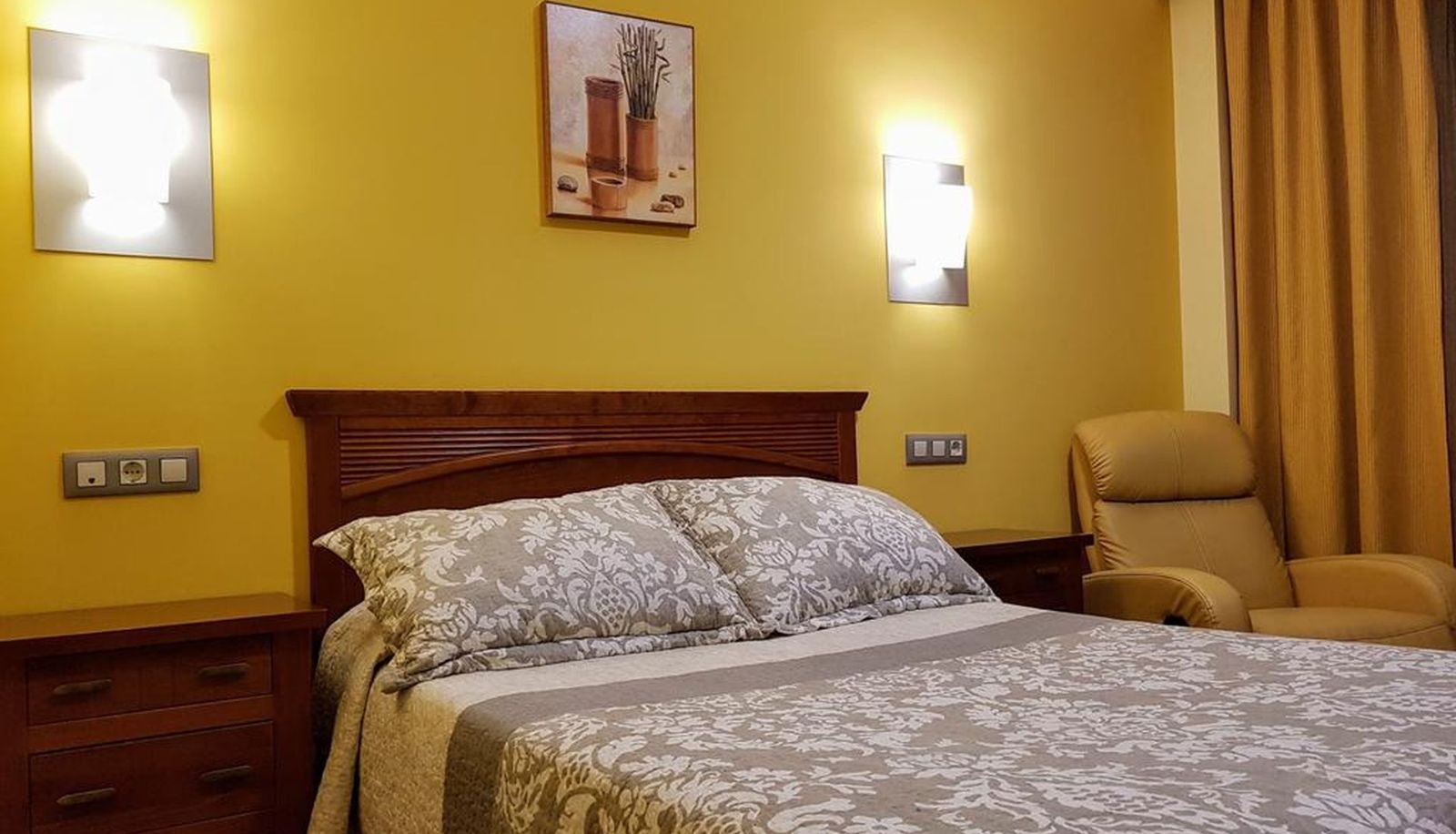 Habitación estándar (doble) - Hotel Reina Isabel