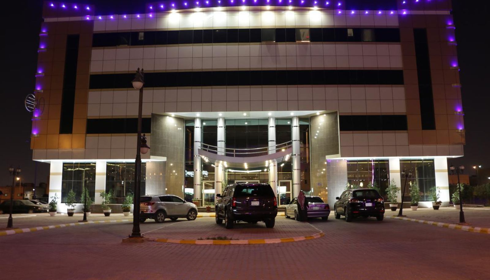 Zona exterior del hotel - Granada Palace Hotel