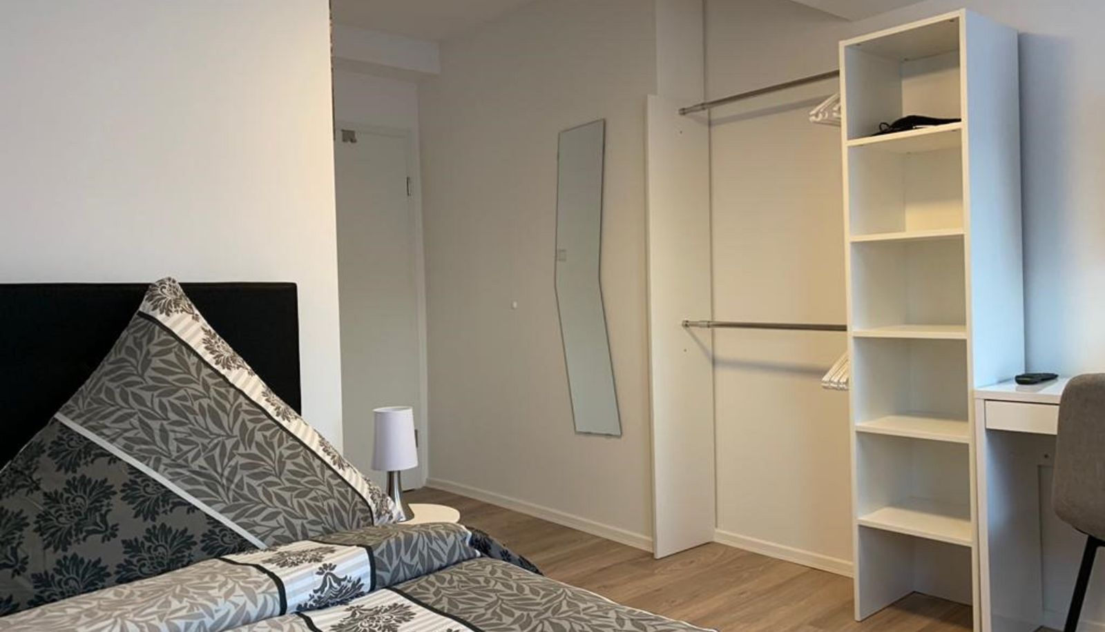 Chambre standard (simple) - CHECKINN  Hotel Bad Salzuflen