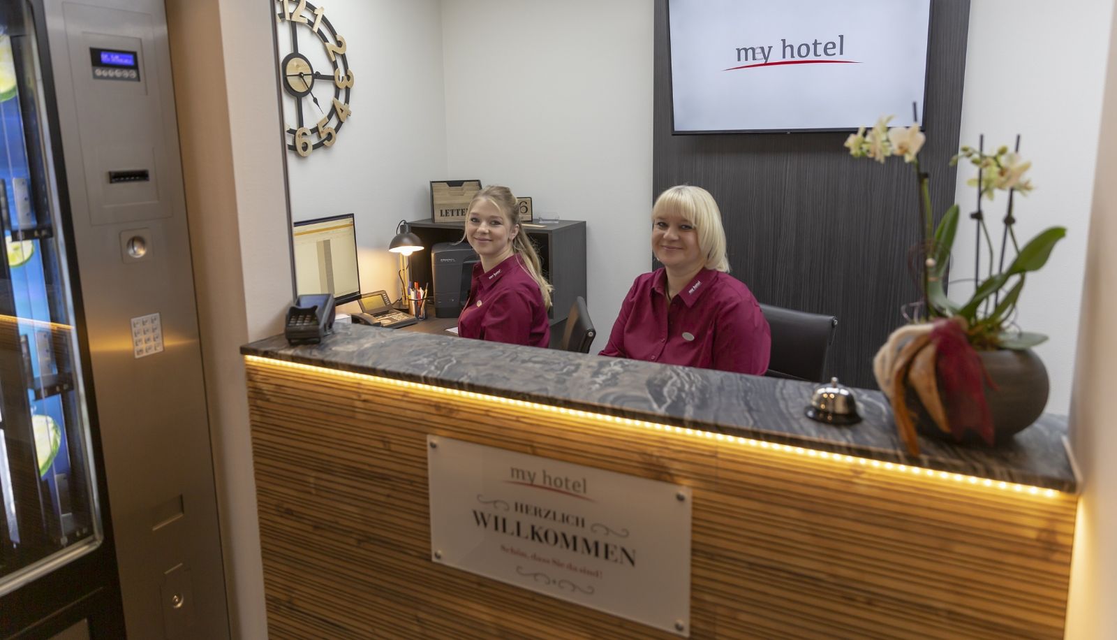 Rezeption - Mey Hotel