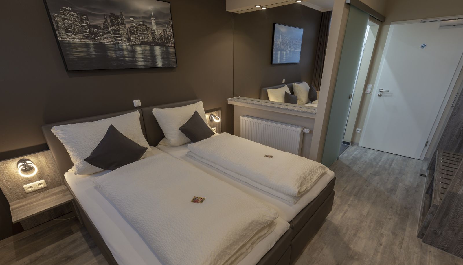 Standardzimmer (Doppel) - Mey Hotel