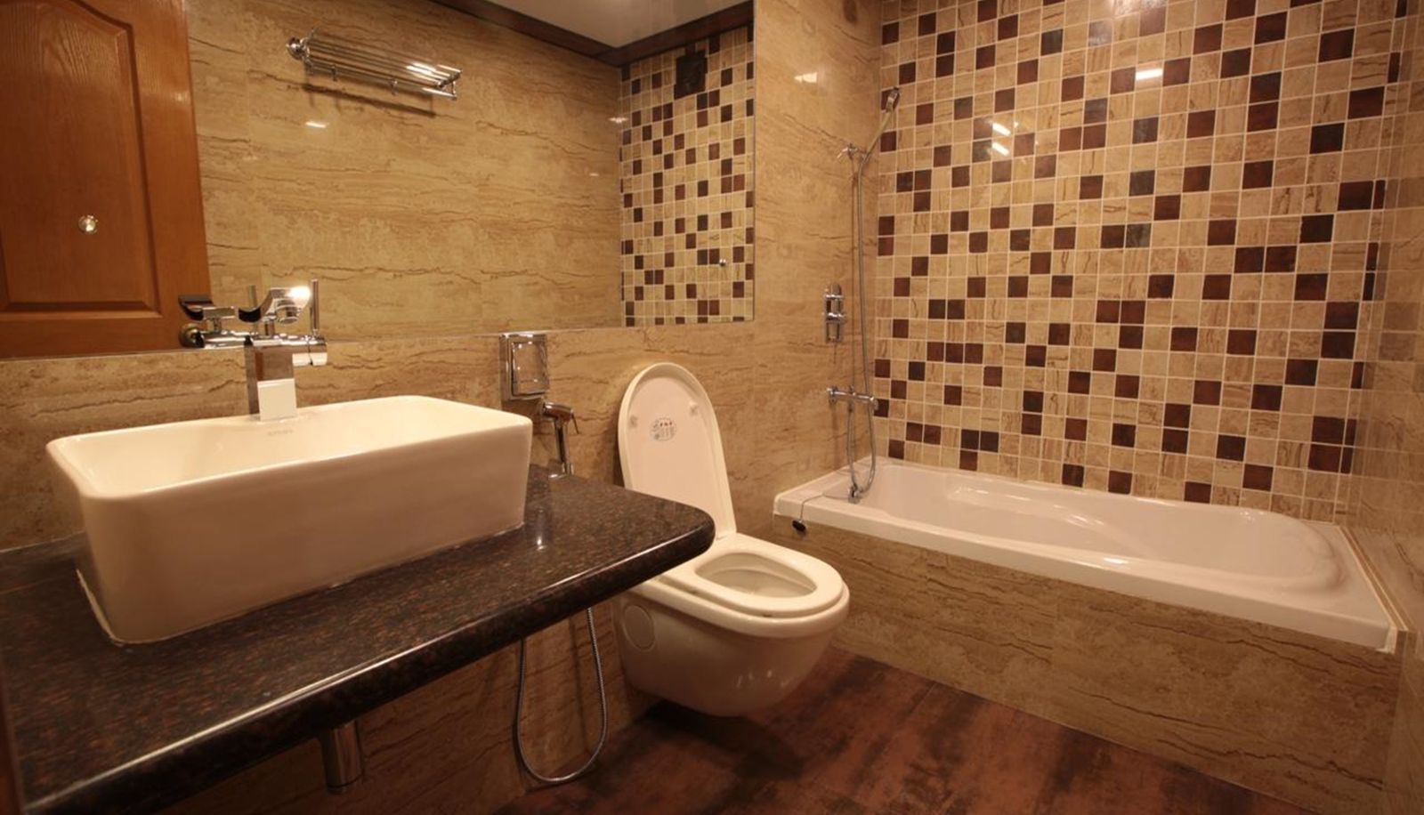 Bathroom - Hotel Ravi Kiran
