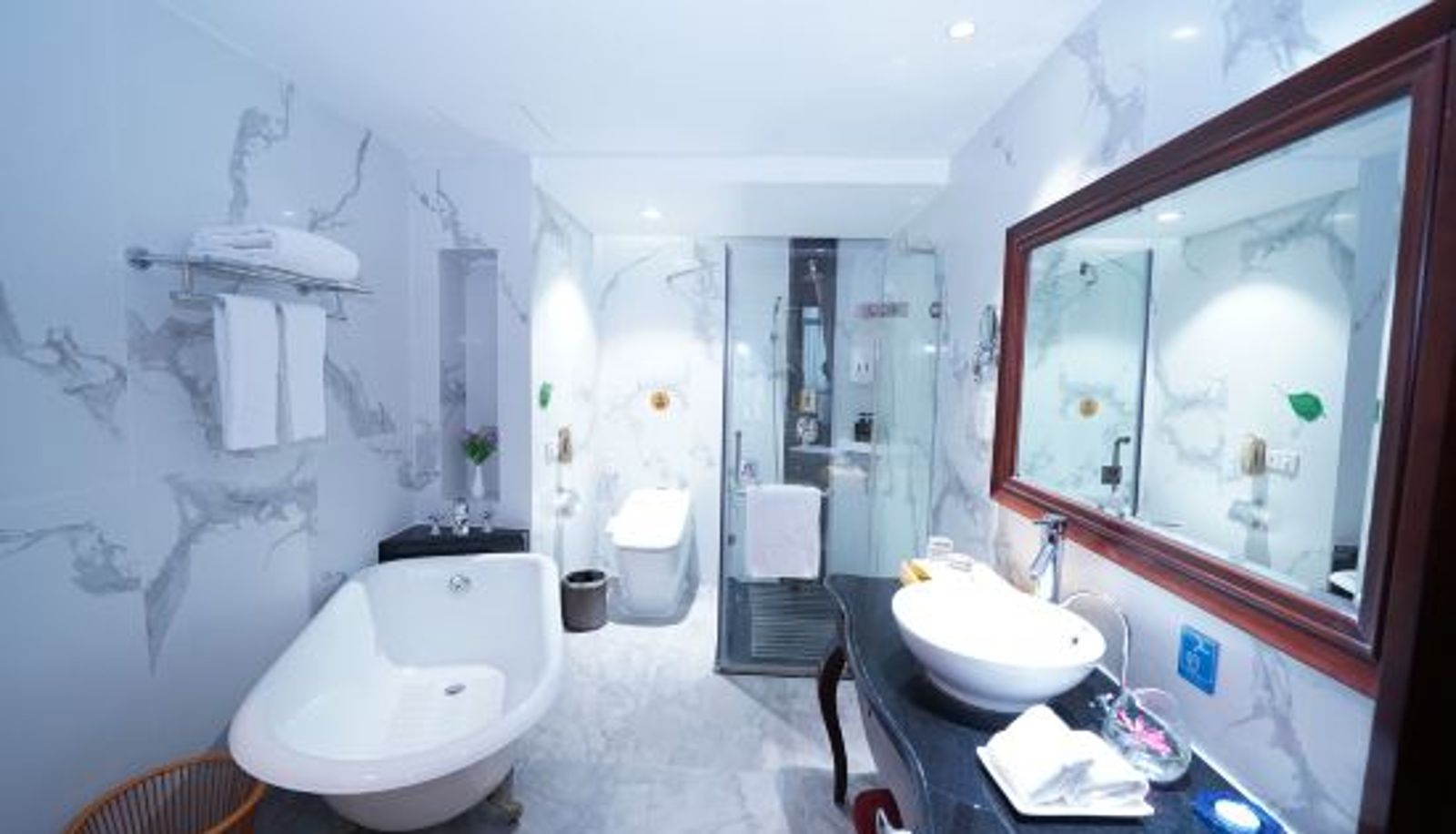 Camera - Huaxia Pearl Hotel