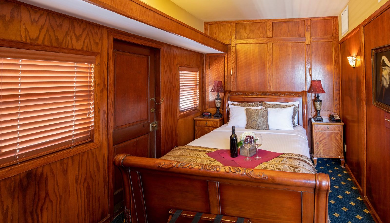Interior view - Delta King Hotel