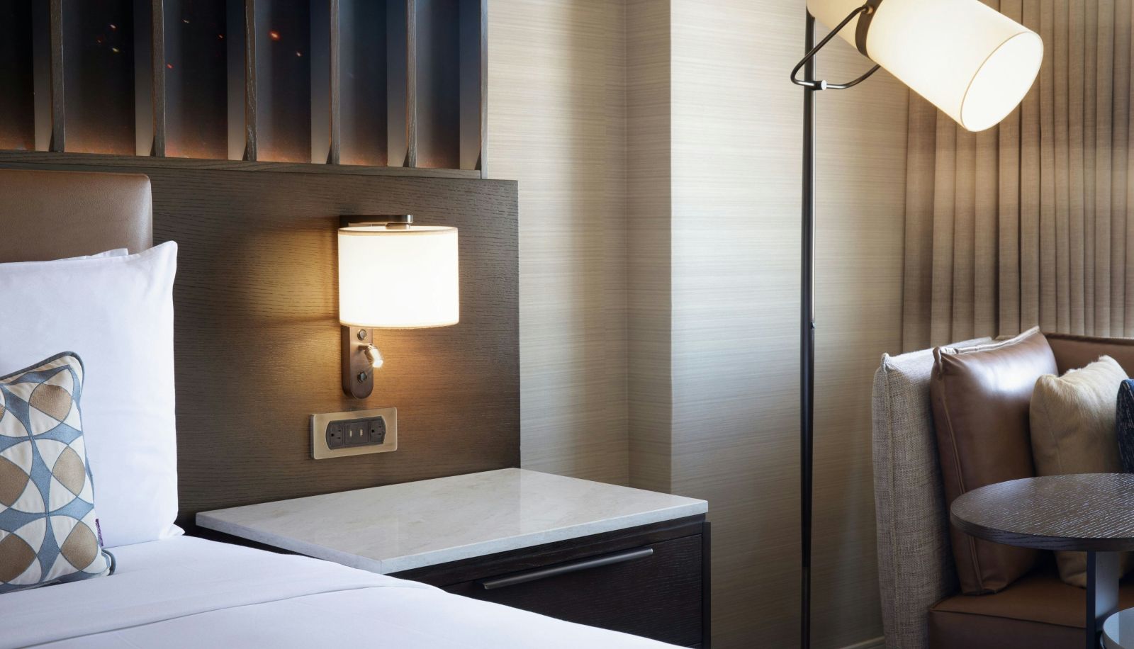 Zimmer - Renaissance Dallas Hotel