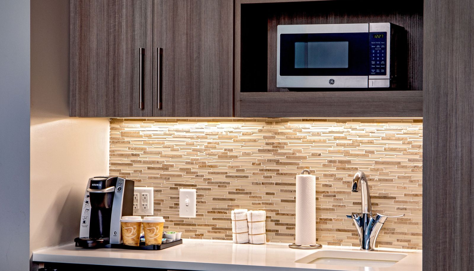 Room - Element Hampton Peninsula Town Center