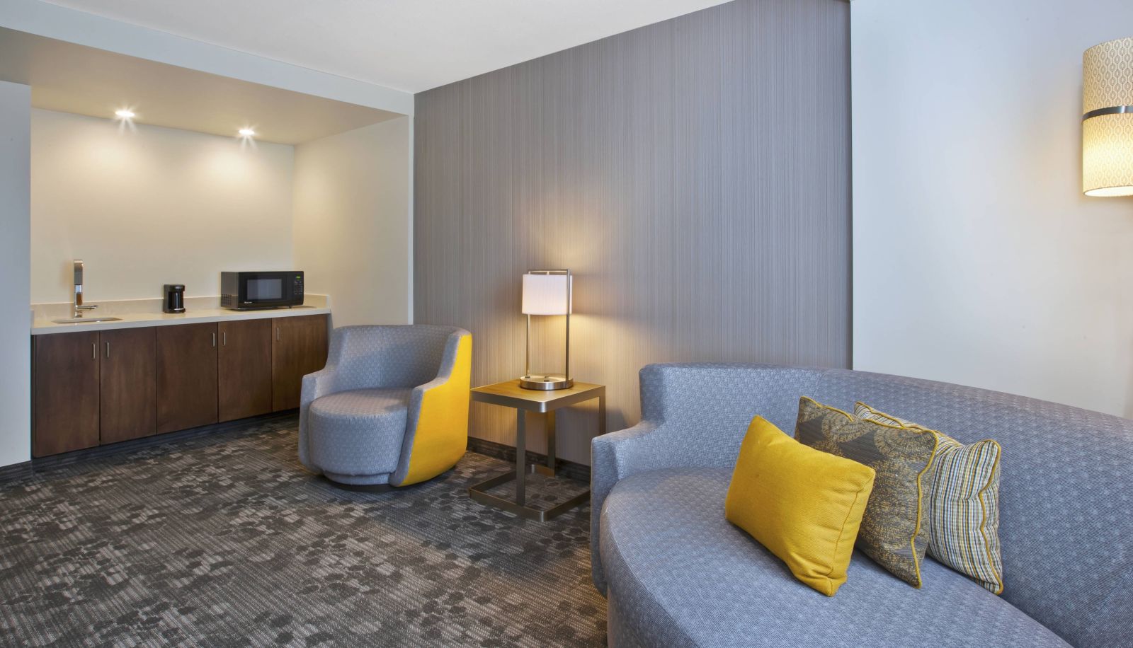 Room - Courtyard by Marriott St Joseph Benton Harbor