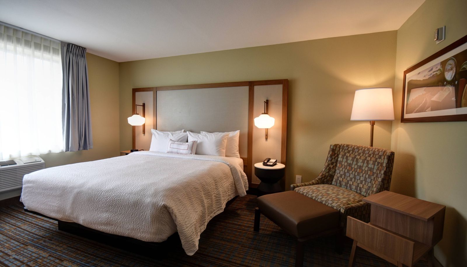 Camera - Fairfield Inn and Suites by Marriott Milwaukee North