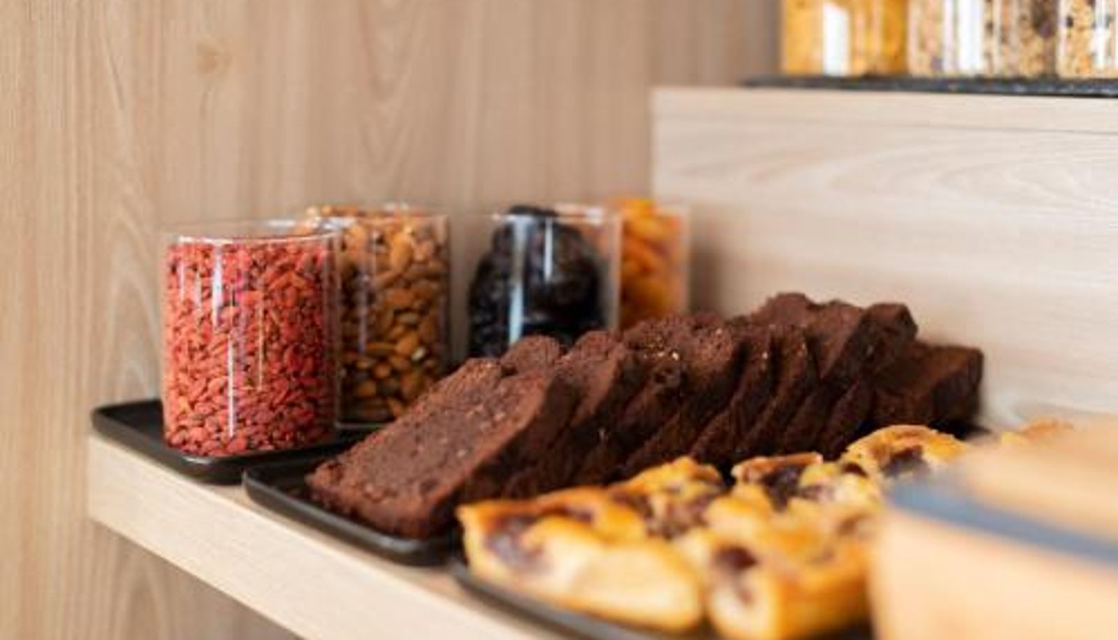 Sala de desayunos dentro del restaurante - Aparthotel 37 Lodge Courbevoie Paris La Défense