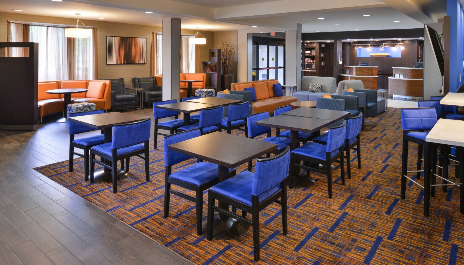 Restaurant - Courtyard by Marriott Atlanta Suwanee
