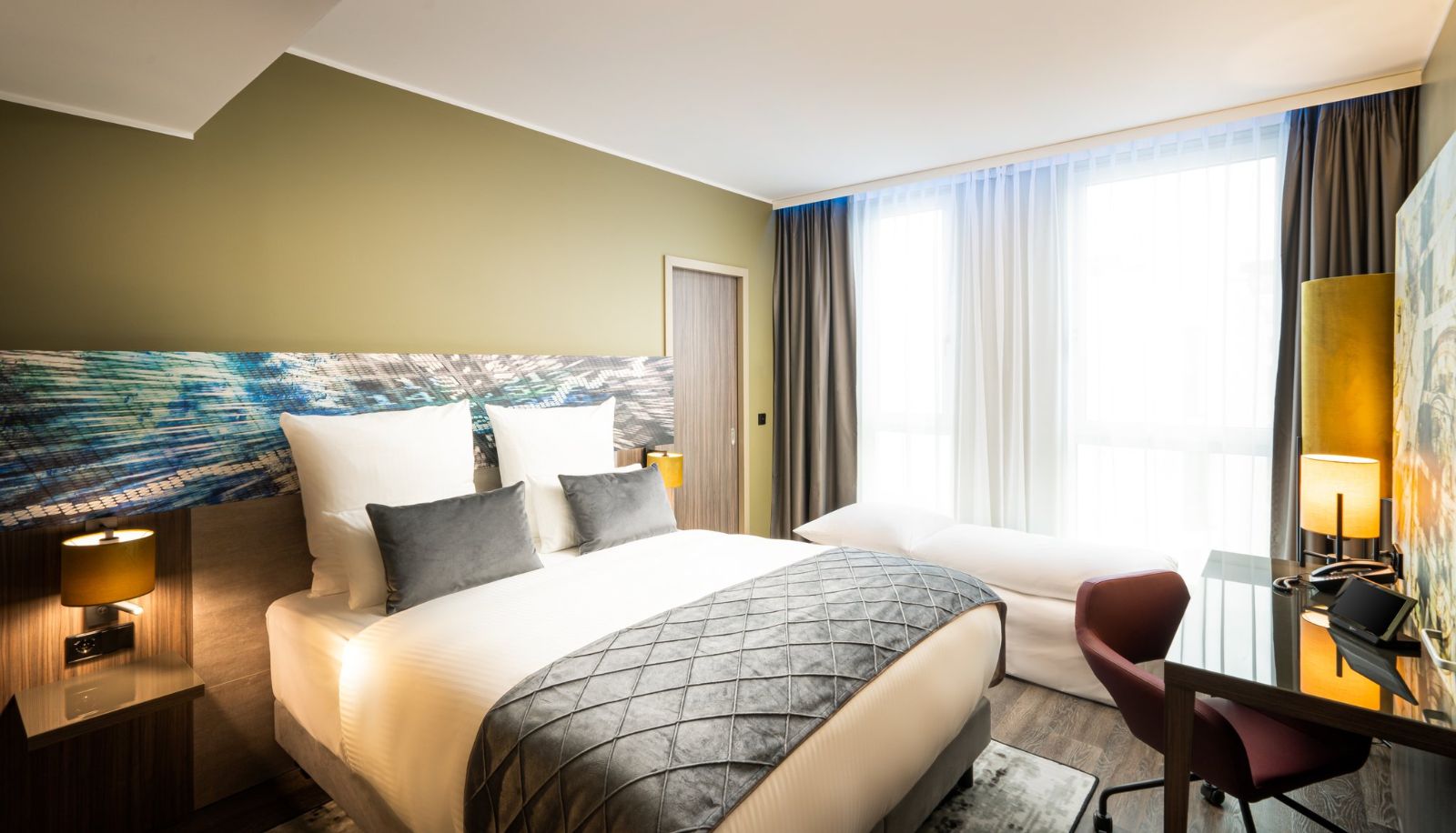 Camera - Leonardo Hotel Eschborn Frankfurt