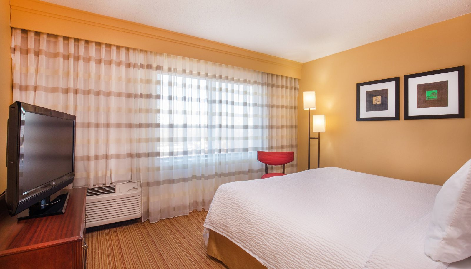 Zimmer - Courtyard by Marriott Hartford Manchester