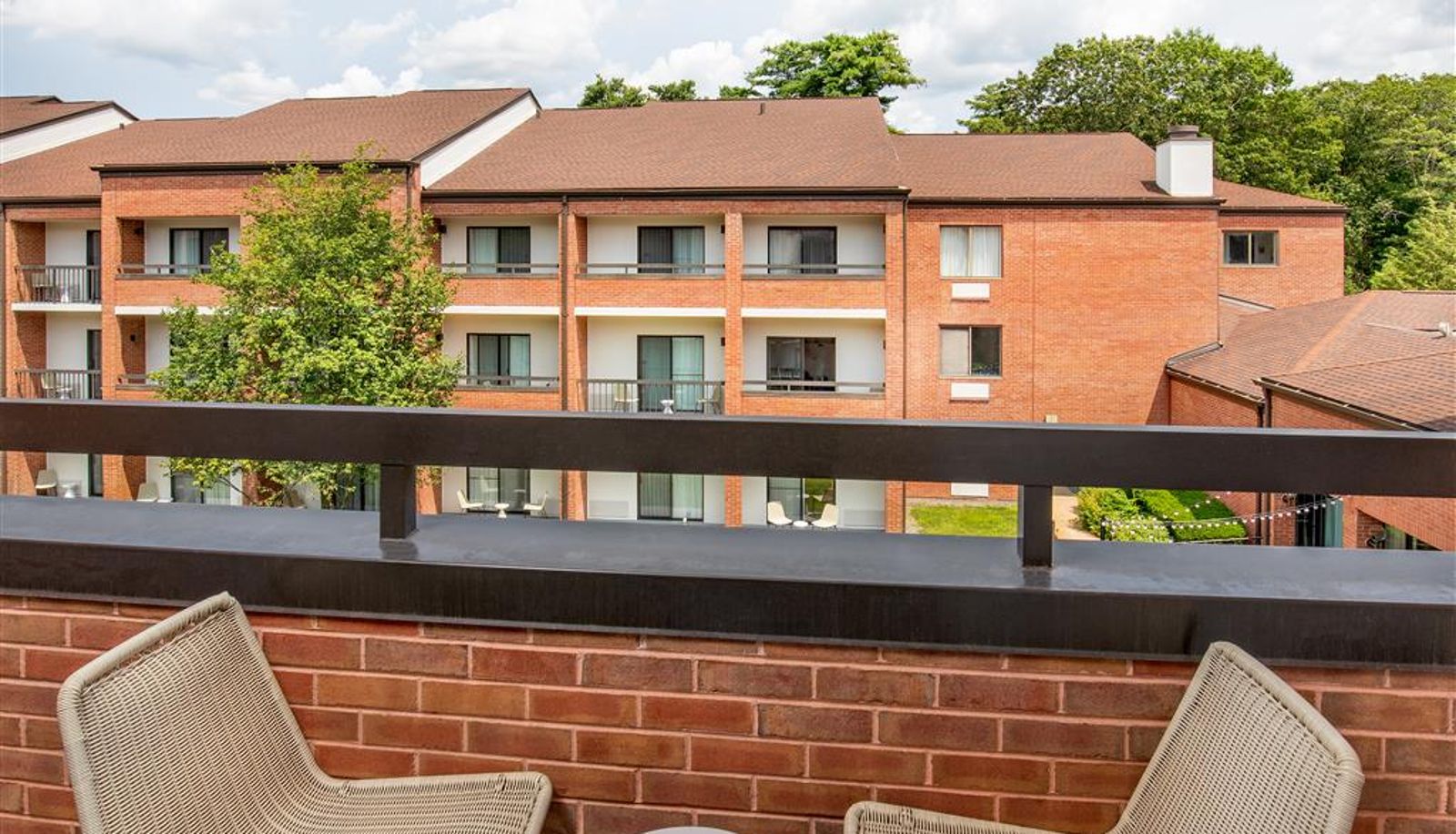 Camera - Sonesta Select Boston Foxborough Mansfield