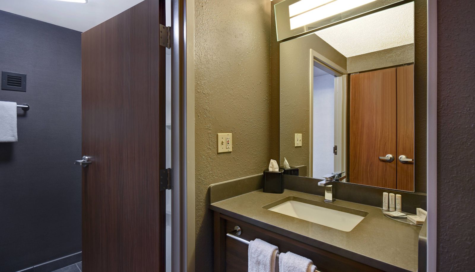 Kamer - Courtyard by Marriott Cincinnati Airport