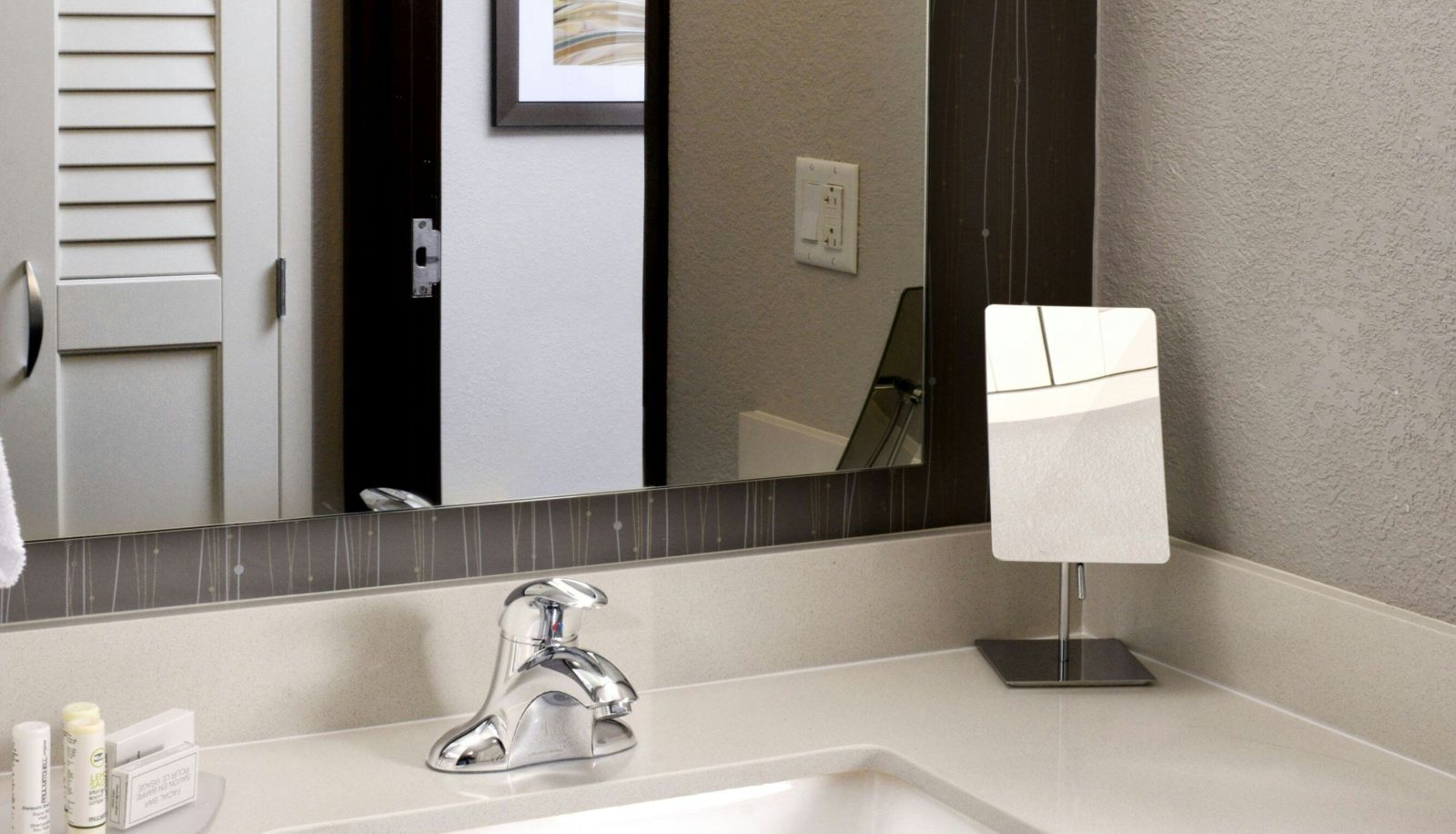 Room - Courtyard by Marriott Houston Northwest