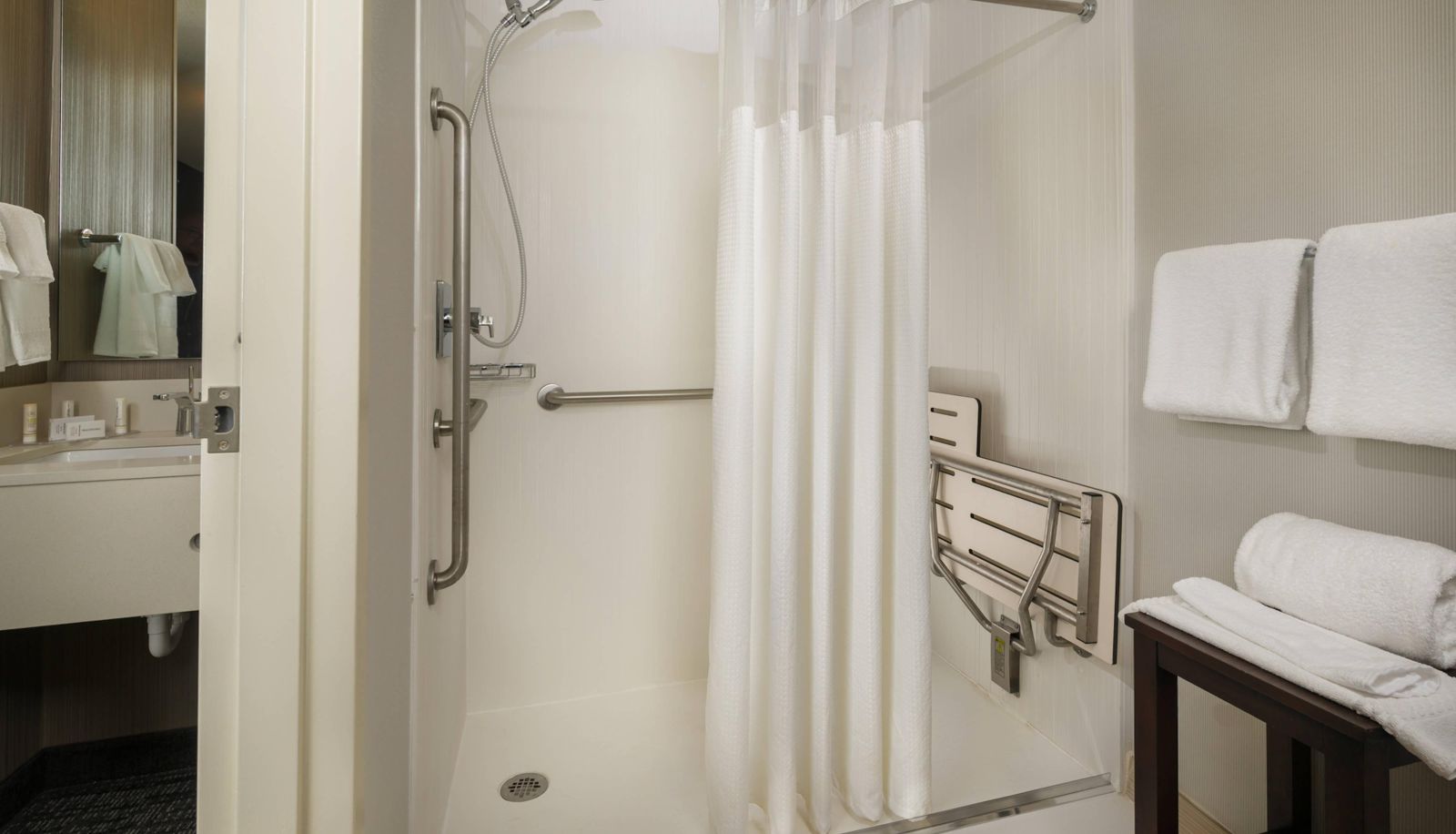 Zimmer - Courtyard by Marriott New Haven Orange Milford